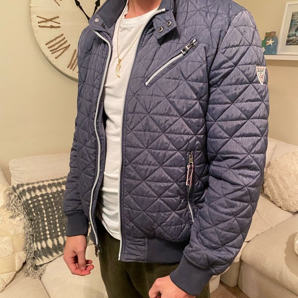 MENS GUESS JACKET LARGE